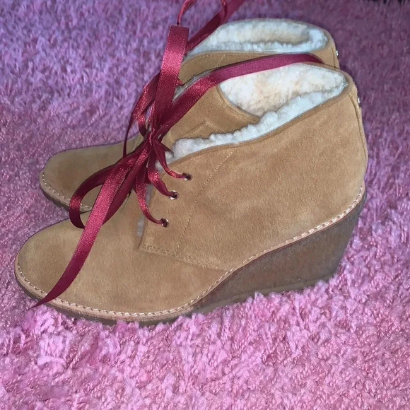 Coach Wedge  Fur Booties - Picture 3 of 8